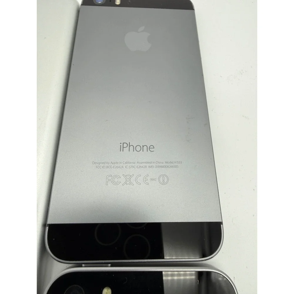 Apple iPhone iPad Lot 9 Devices Untested For Parts iPhone SE 6s 5c 4s iPad